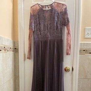 Beautiful pleated maxi dress brand new